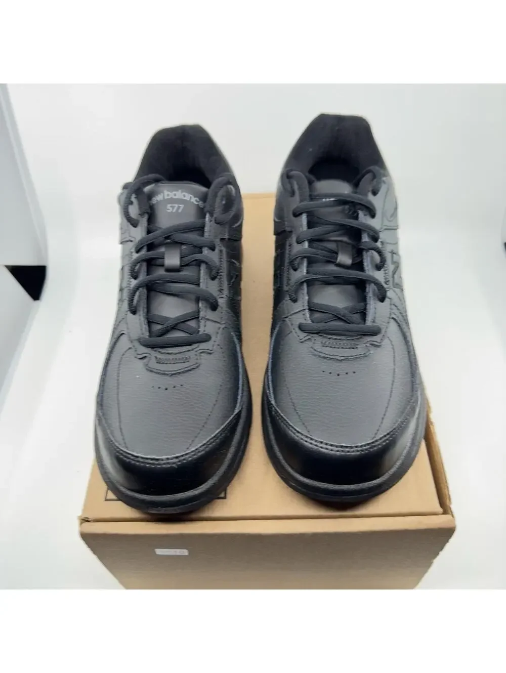 New Balance Womens WW577BK Walking Casual Shoes Round Toe Black Size 9.5